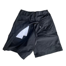 Load image into Gallery viewer, 194 Pleated 5-Pocket Short (Black)