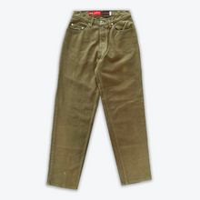 Load image into Gallery viewer, Levi&#39;s SilverTab (Olive)