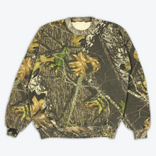 Load image into Gallery viewer, Vintage Sweatshirt (Camouflage)