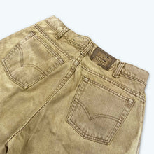 Load image into Gallery viewer, Levi&#39;s SilverTab Loose (Beige)